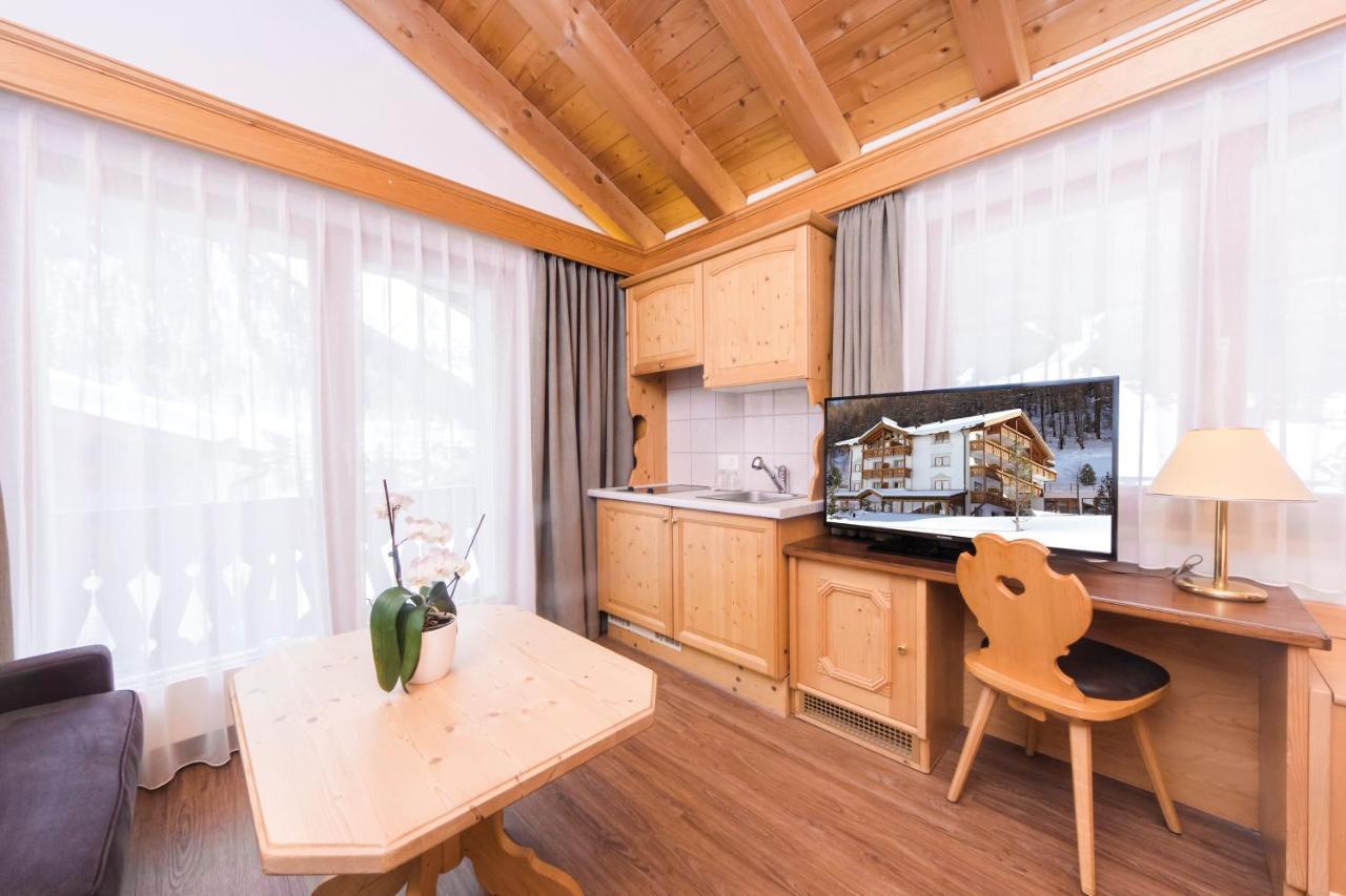 Waldpark Hotel Garni Samnaun Exterior photo